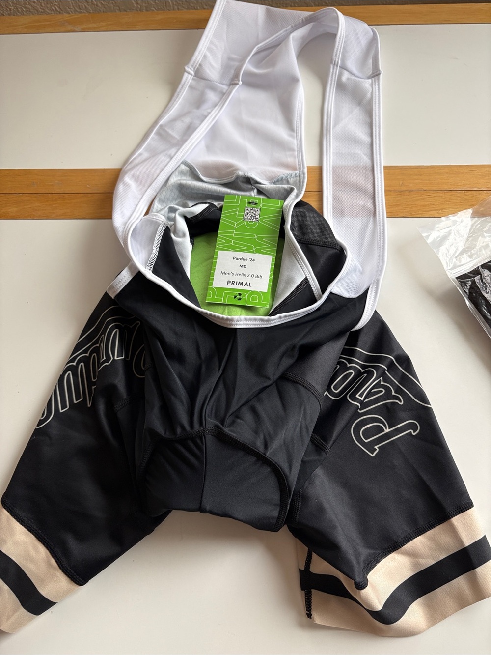 Primal Men’s Black & White Bib Shorts bicycle sportswear Men Sz M